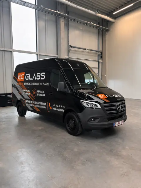 ECGLASS mobiele servicevoertuig — autoruiten vervanging en reparatie ter plaatse